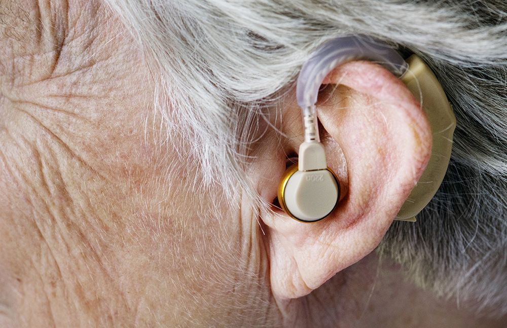 Phonak Sphere vs. ReSound Vivia 9 vs. Signia IX: ¿Buscas audífonos invisibles y discretos en Oidox?